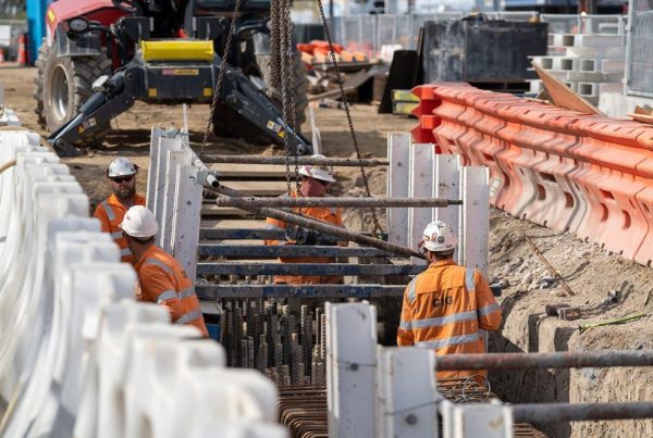 Union Mont Albert Level Crossing Removal