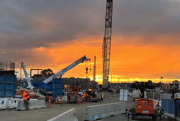 Webb St Level Crossing Removal